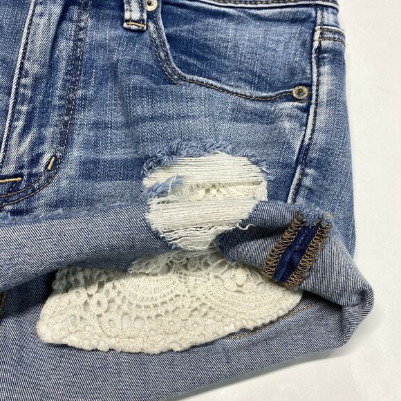 American Eagle Hi-Rise Shortie Sz 6 Next Level Stretch Denim Short Crochet EUC - Picture 10 of 11